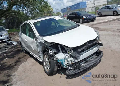 2018 Toyota Prius C Four from USA, damaged, VIN JTDKDTB35J1602314